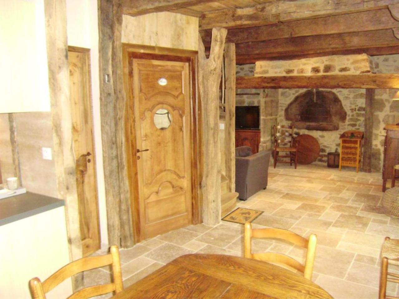 Gite Du Travers Sebrazac Habitación foto